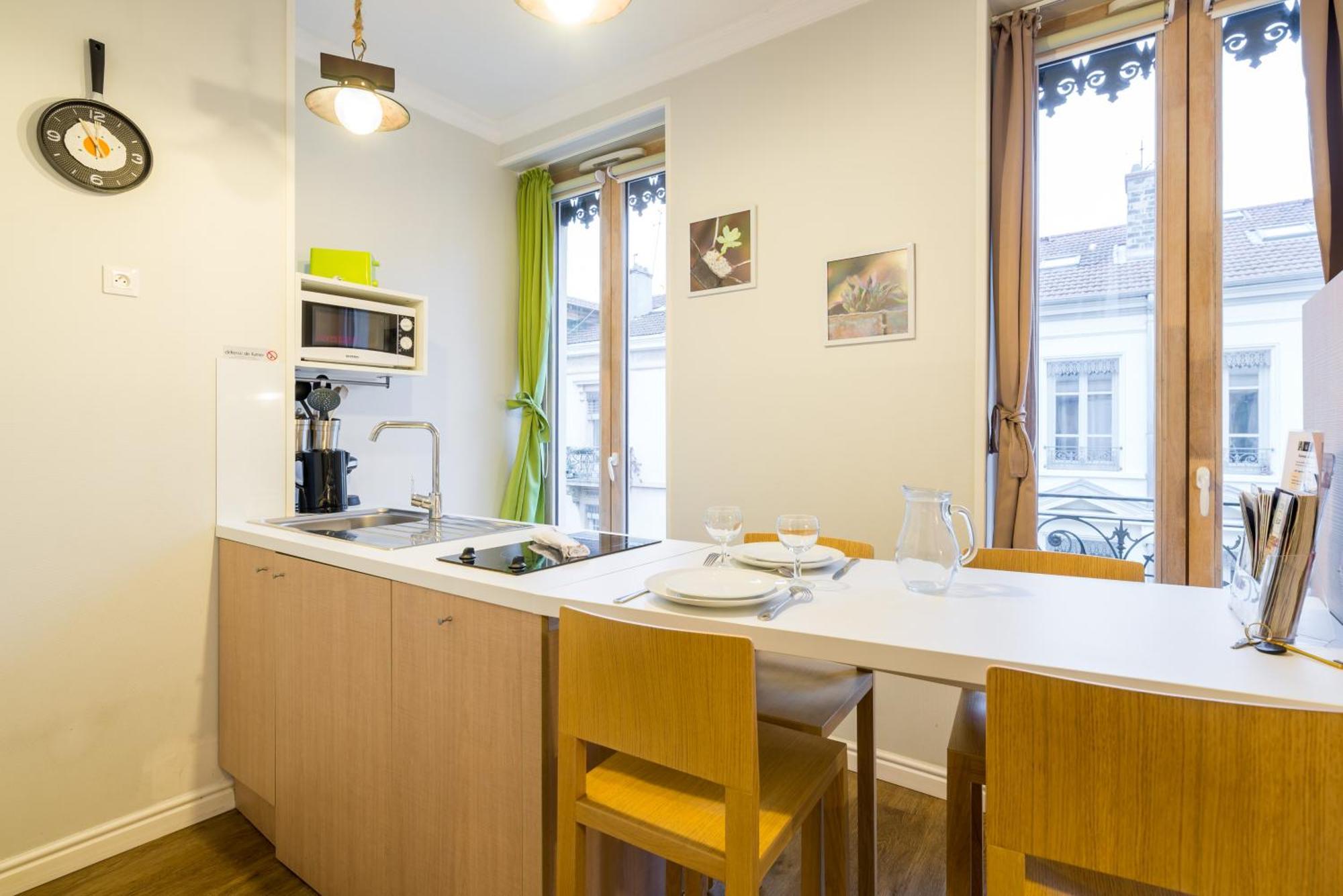 Апартаменты Les Charmettes - Lyon 6Ieme Номер фото